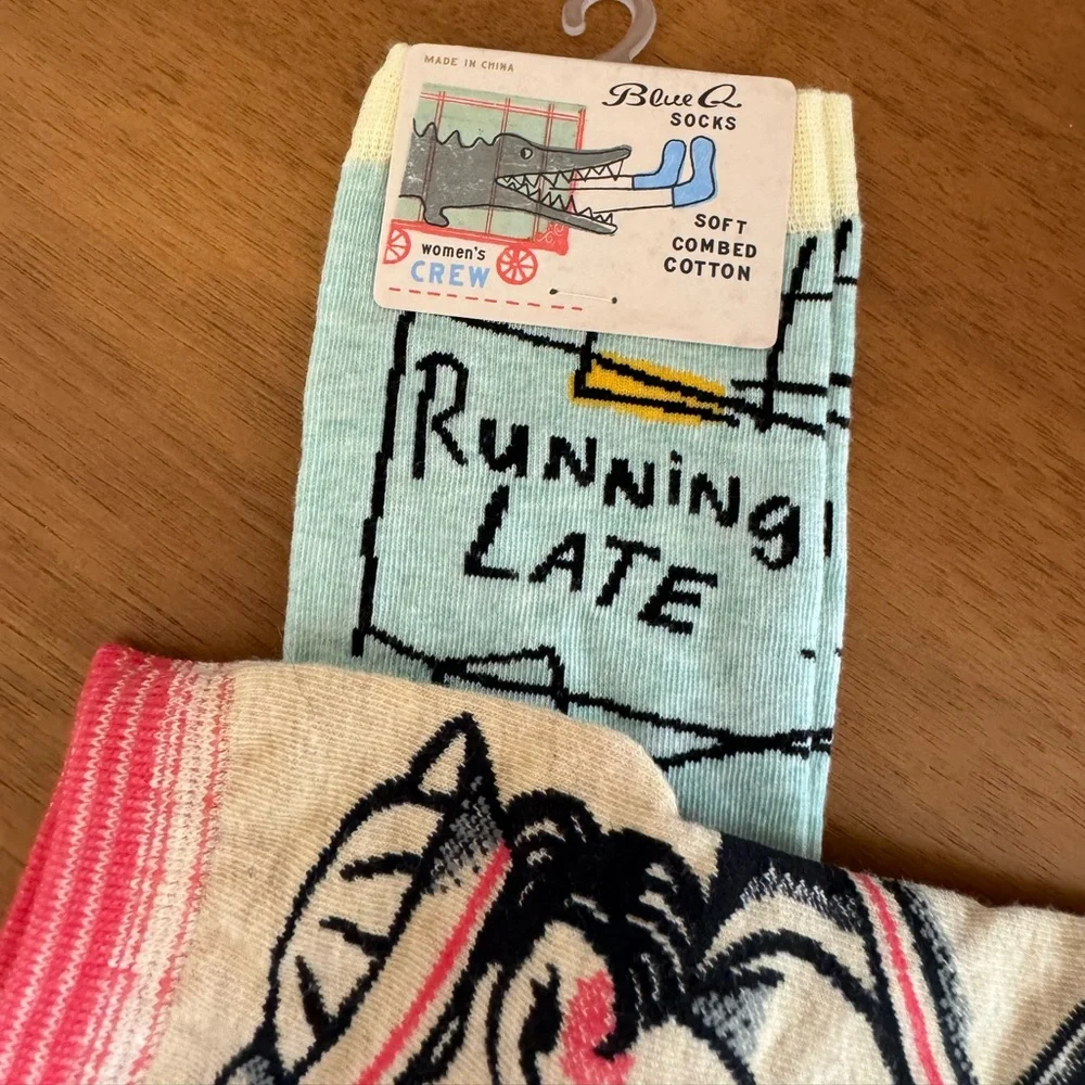 BLUE Q SOCKS 2 PAIRS